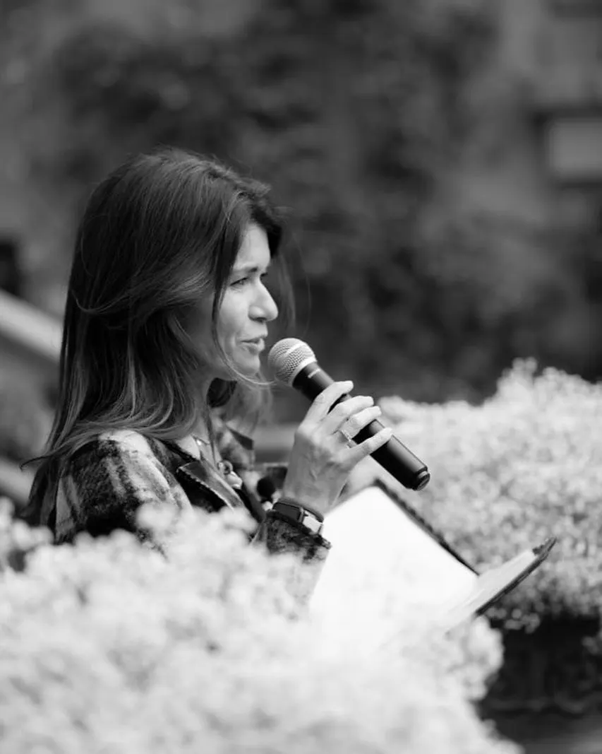 Francesca Francesca, founder of Italian Wedding Celebrants, speaking during a ceremony